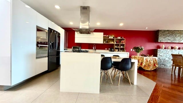 Apartamento de 4 alcobas en venta en Bosque Medina, Bogotá, 326 m² · foto 4 de 24