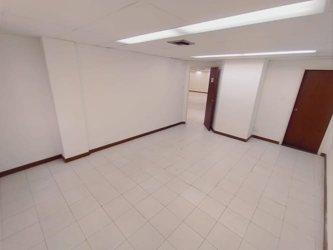 Oficina en arriendo en Centenario, Cali, 295 m² · foto 13 de 24