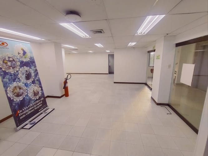 Oficina en arriendo en San Pedro, Cali, 295 m² · foto 5 de 24