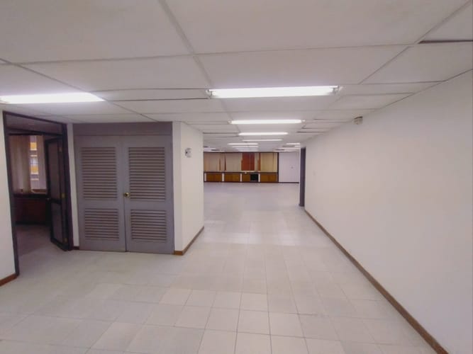 Oficina en arriendo en San Pedro, Cali, 295 m² · foto 12 de 24