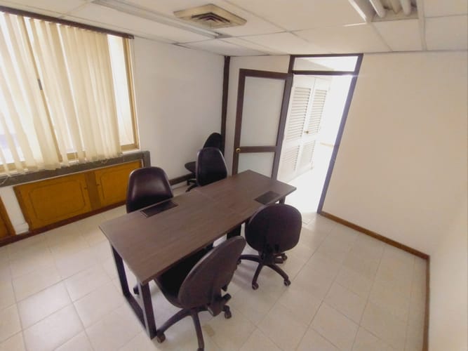 Oficina en arriendo en San Pedro, Cali, 295 m² · foto 14 de 24