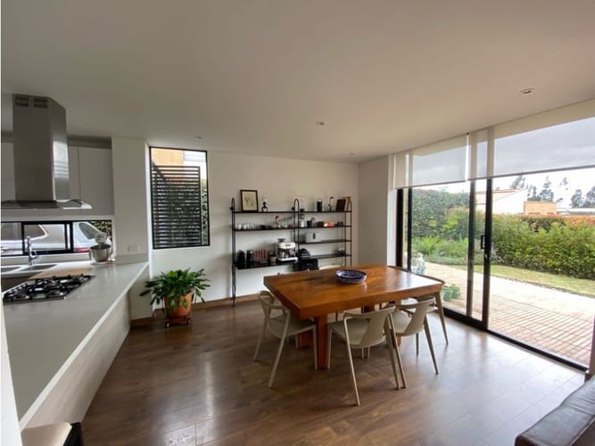Casa de 3 alcobas en venta en Chuntame, Cajicá, 146 m² · foto 4 de 24