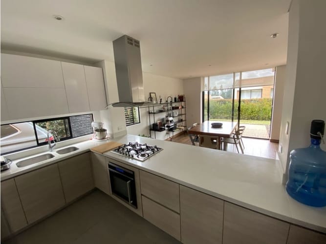 Casa de 3 alcobas en venta en Chuntame, Cajicá, 146 m² · foto 11 de 24