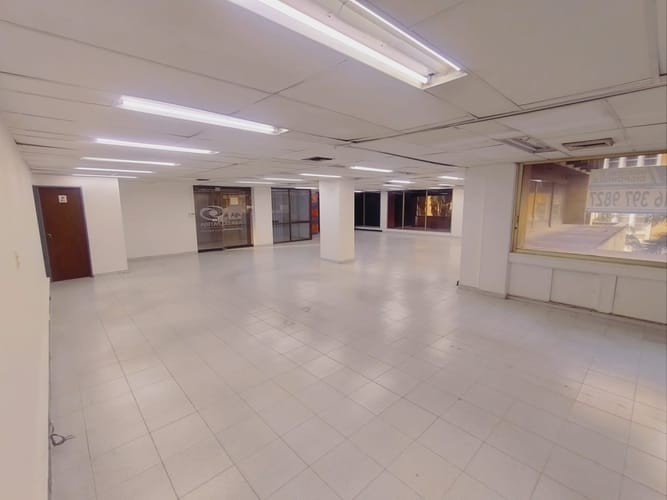 Oficina en arriendo en San Pedro, Cali, 330 m² · foto 17 de 24
