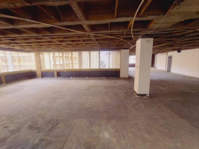 Oficina en arriendo en San Pedro, Cali, 295 m² · foto 2 de 24