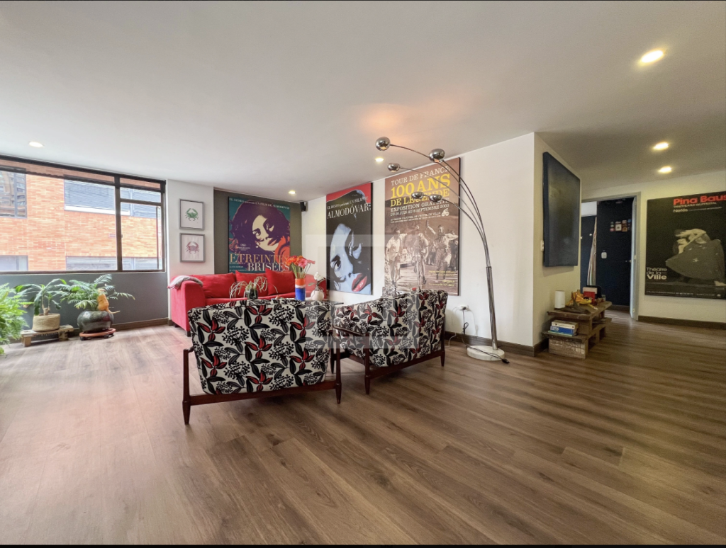 Apartamento en venta en La Cabrera, Bogotá · foto 2 de 12