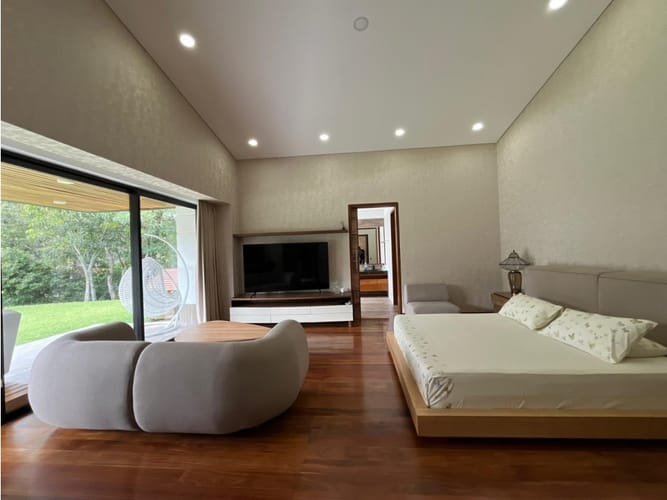 Casa de 3 alcobas en venta en Cabeceras De Llanogrande, Rionegro, 476 m² · foto 16 de 22