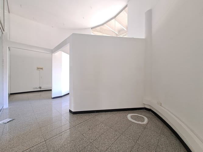 Oficina en venta en Castropol, Medellín, 36 m² · foto 2 de 7