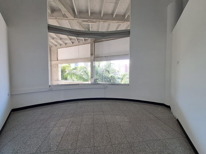 Oficina en venta en Castropol, Medellín, 36 m² · foto 6 de 7