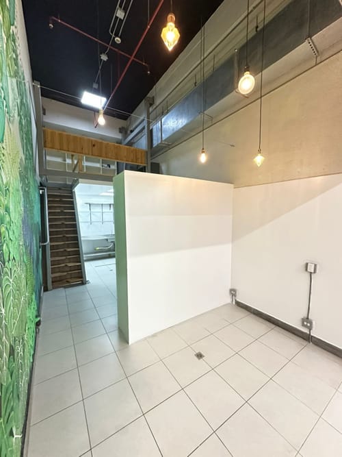 Local en venta en Loma Del Escobero, Envigado, 33 m² · foto 9 de 11