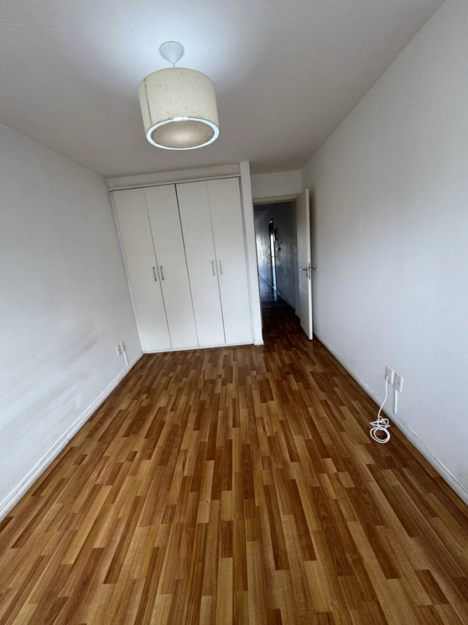 Alquiler Apartamento De 1 Dormitorio Terraza Garaje Luminoso En Pocitos · Foto 9
