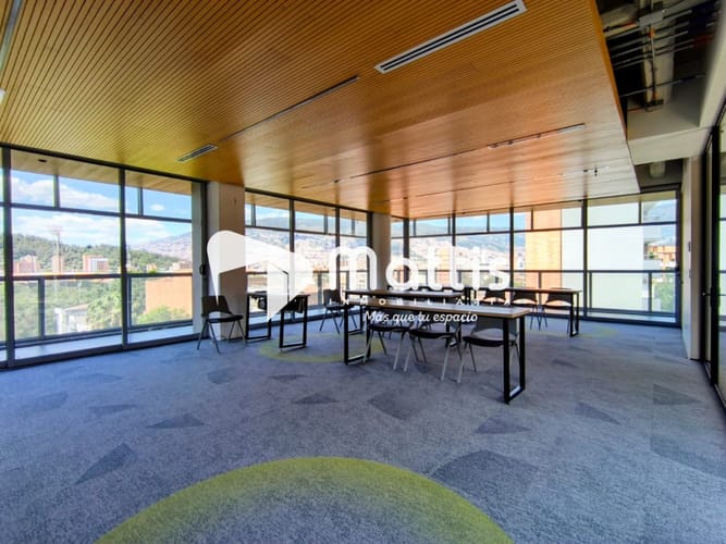 Oficina en arriendo en El Velodromo, Medellín, 270 m² · foto 12 de 13