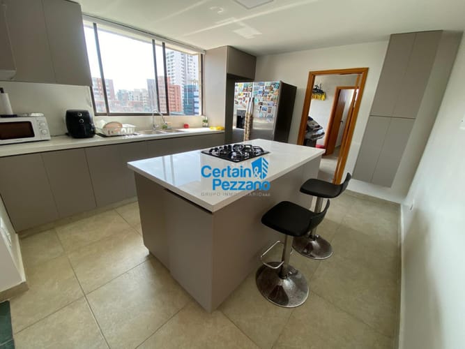 Apartamento de 3 alcobas en venta en Altos Del Prado, Barranquilla, 182 m² · foto 7 de 15