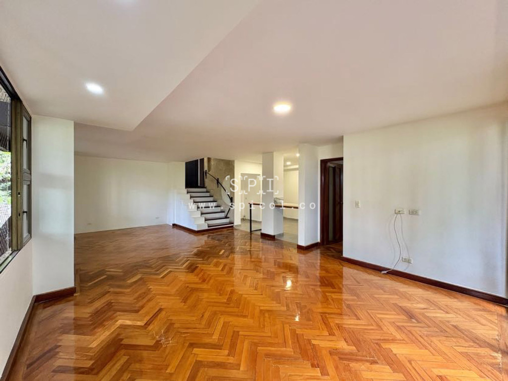 Apartamento en arriendo en El Tesoro, Medellín · foto 2 de 14