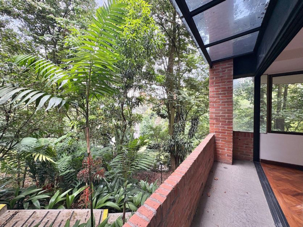 Apartamento en arriendo en El Tesoro, Medellín · foto 4 de 14