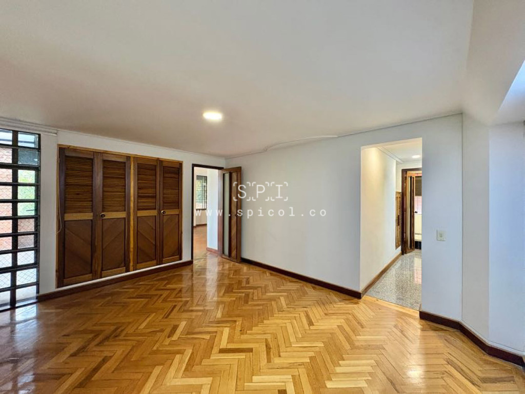 Apartamento en arriendo en El Tesoro, Medellín · foto 9 de 14