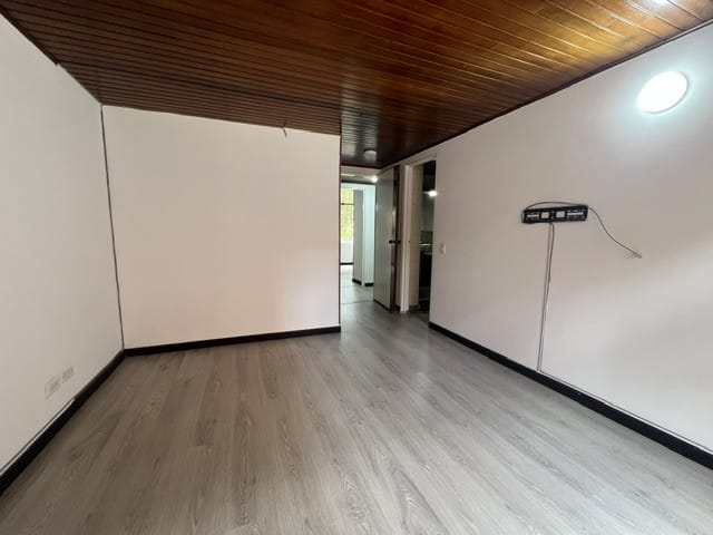 Apartamento de 3 alcobas en venta en Iberia, Bogotá, 82 m² · foto 11 de 17
