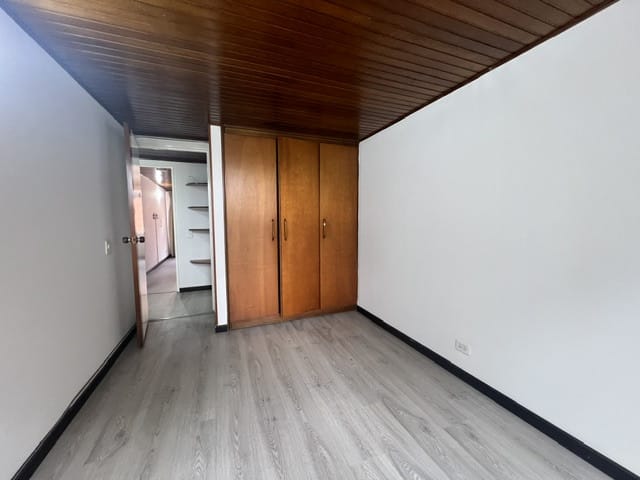 Apartamento de 3 alcobas en venta en Iberia, Bogotá, 82 m² · foto 14 de 17