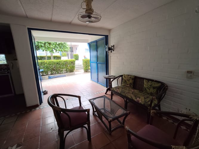 Casa de 2 alcobas en venta en Girardot, Ricaurte, 73 m² · foto 2 de 21
