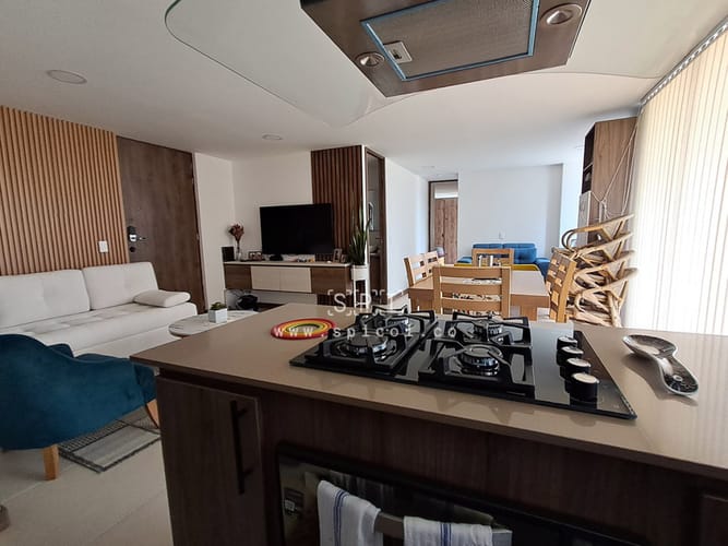 Apartamento de 2 alcobas en venta en Centro, Rionegro, 70 m² · foto 4 de 21