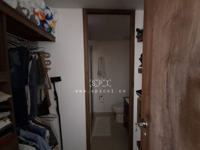 Apartamento de 2 alcobas en venta en Centro, Rionegro, 70 m² · foto 16 de 21