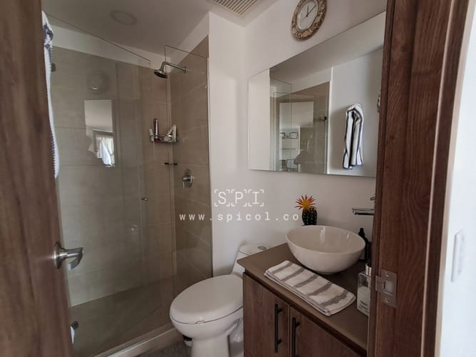 Apartamento de 2 alcobas en venta en Centro, Rionegro, 70 m² · foto 19 de 21