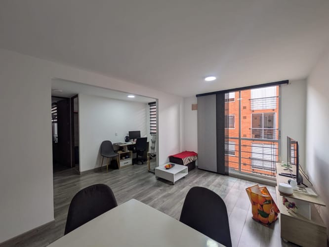 Apartamento de 2 alcobas en venta en Calahorra, Cajicá, 49 m² · foto 5 de 13