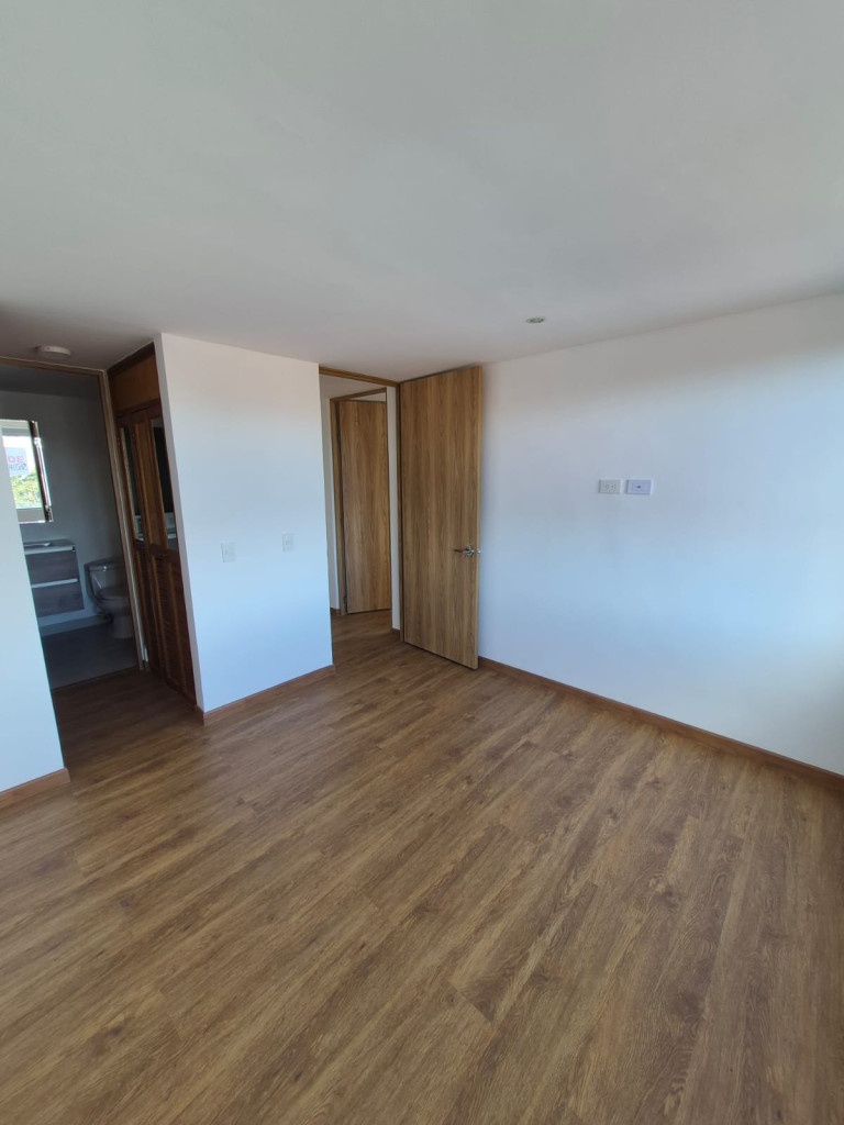 Apartamento en venta en Cedritos, Bogotá · foto 17 de 19