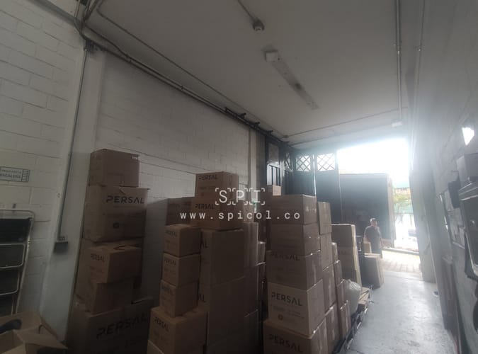 Bodega en arriendo en La Tablaza, La Estrella, 415 m² · foto 6 de 18