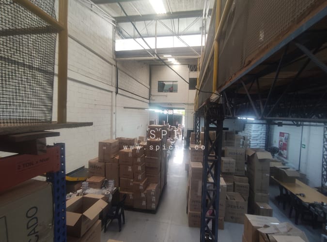 Bodega en arriendo en La Tablaza, La Estrella, 415 m² · foto 8 de 18
