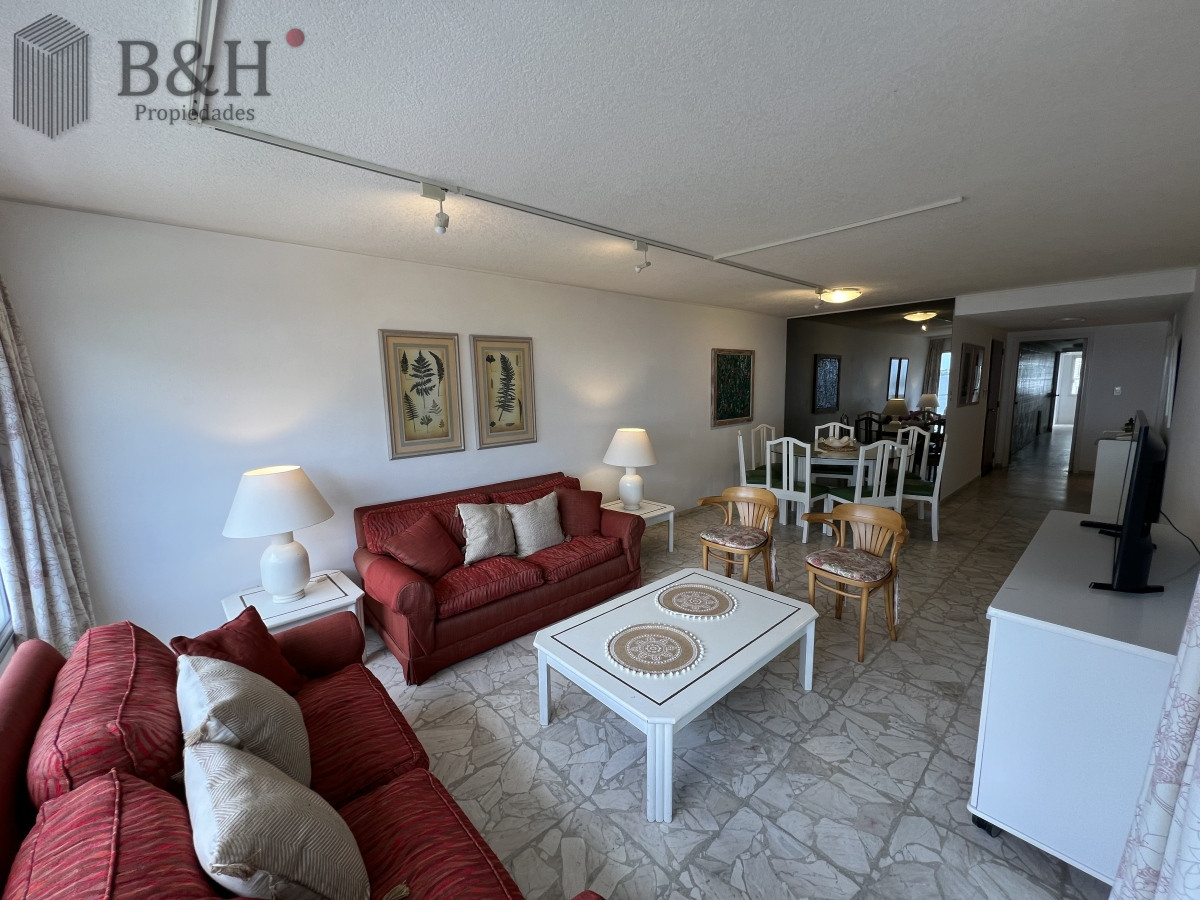 Apartamento en Mansa frente al mar - Punta del Este · Foto 5