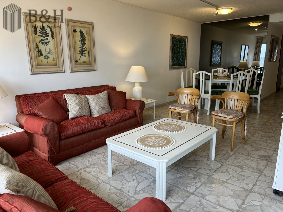 Apartamento en Mansa frente al mar - Punta del Este · Foto 6