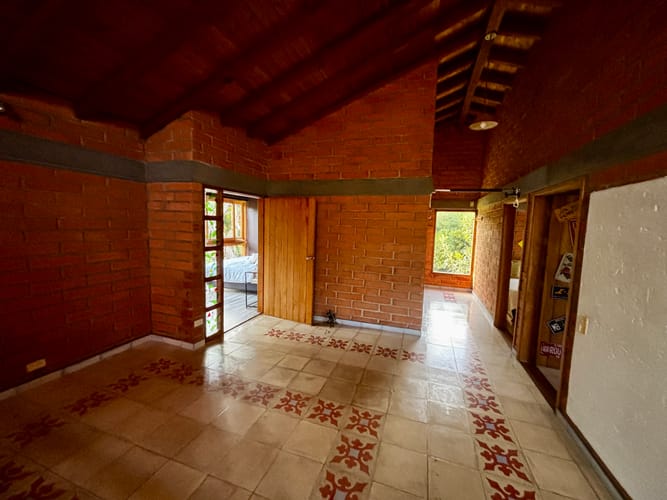 Casa de 7 alcobas en venta en Cabeceras De Llanogrande, Rionegro, 650 m² · foto 18 de 24