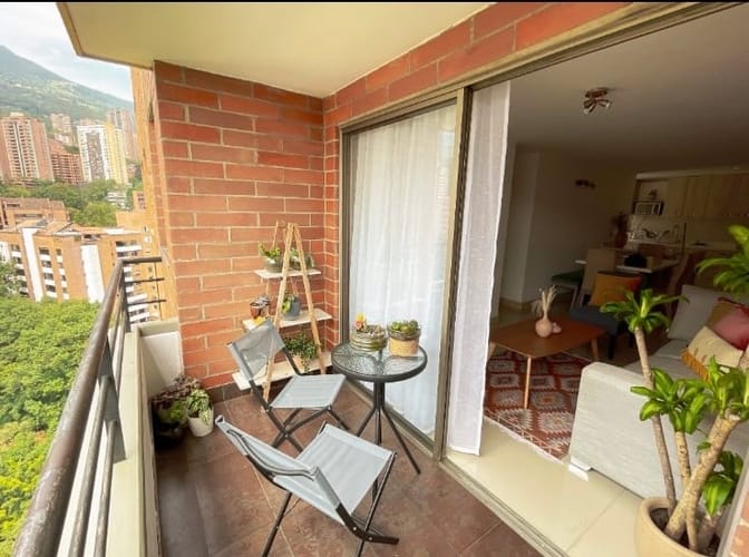Apartamento de 3 alcobas en venta en El Poblado, Medellín, 89 m² · foto 20 de 21