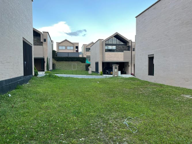 Lote en venta en El Retiro, 151 m² · foto 2 de 19