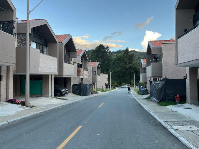 Lote en venta en El Retiro, 151 m² · foto 13 de 19