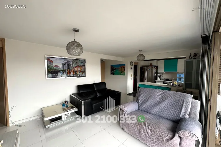 Apartamento de 3 alcobas en arriendo en Loma De Los Bernal, Medellín, 87 m² · foto 2 de 24