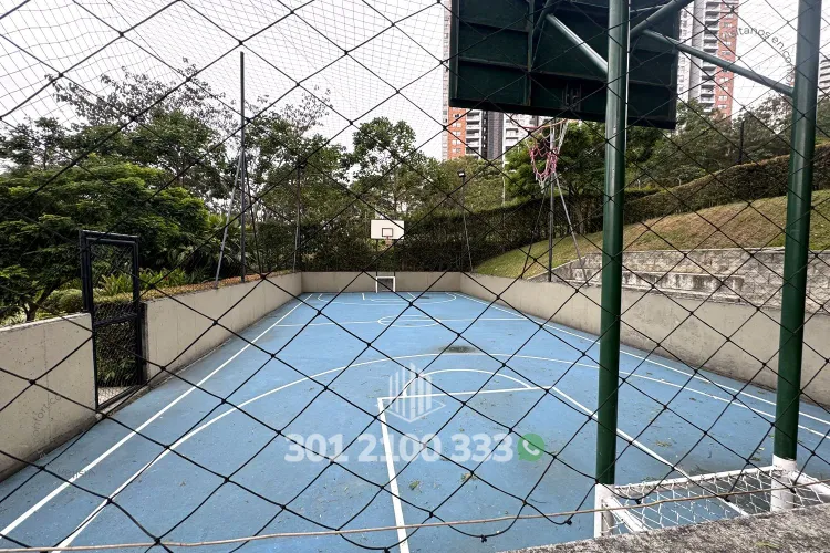 Apartamento de 3 alcobas en arriendo en Loma De Los Bernal, Medellín, 87 m² · foto 16 de 24