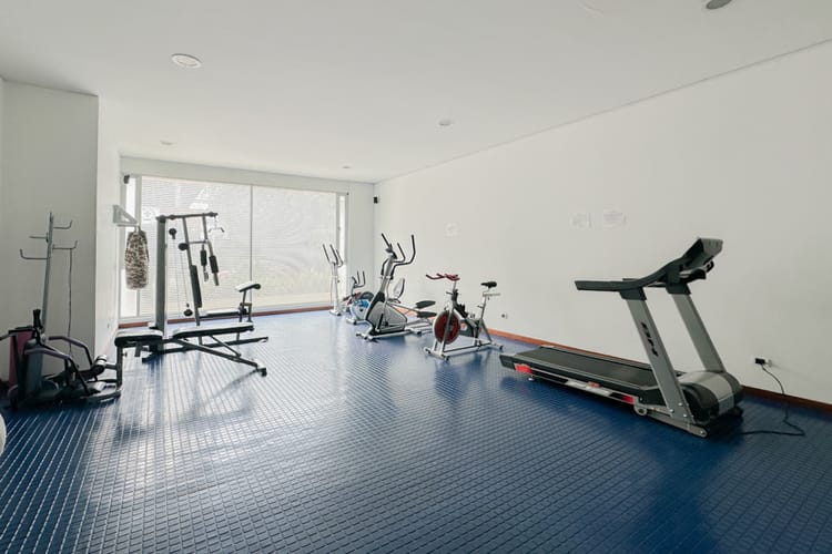Apartamento de 1 alcoba en venta en Chico Norte, Bogotá, 58 m² · foto 16 de 16