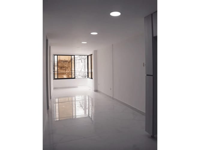 Apartamento de 3 alcobas en venta en Belén, Medellín, 62 m² · foto 3 de 12