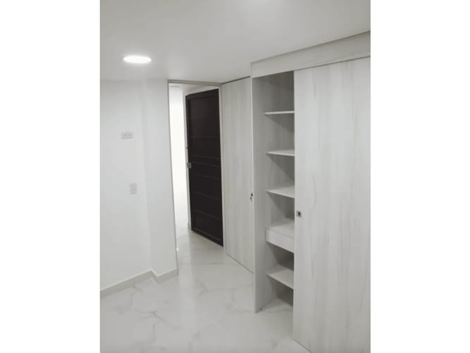 Apartamento de 3 alcobas en venta en Belén, Medellín, 62 m² · foto 5 de 12