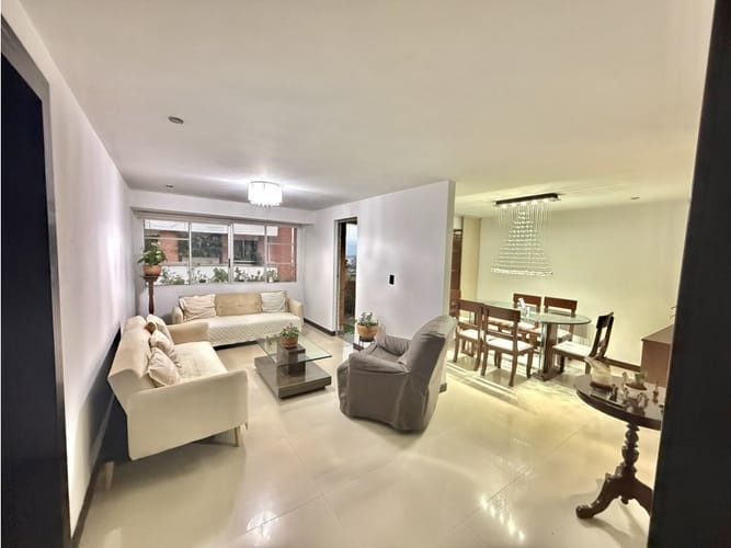 Apartamento de 3 alcobas en venta en Conjunto Residencial Club Cristales Ii, Cali, 135 m² · foto 1 de 11