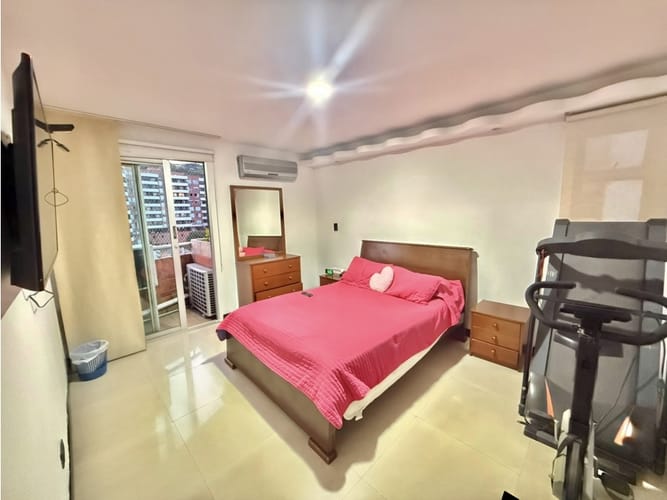 Apartamento de 3 alcobas en venta en Conjunto Residencial Club Cristales Ii, Cali, 135 m² · foto 5 de 11