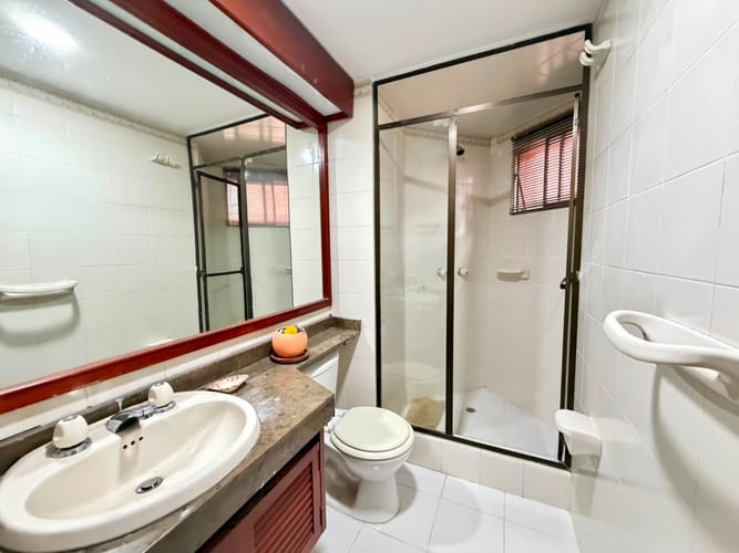 Apartamento de 2 alcobas en venta en Santa Paula, Bogotá, 95 m² · foto 13 de 15