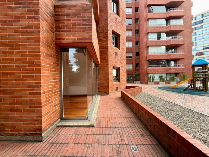 Apartamento de 2 alcobas en venta en Santa Paula, Bogotá, 95 m² · foto 5 de 15