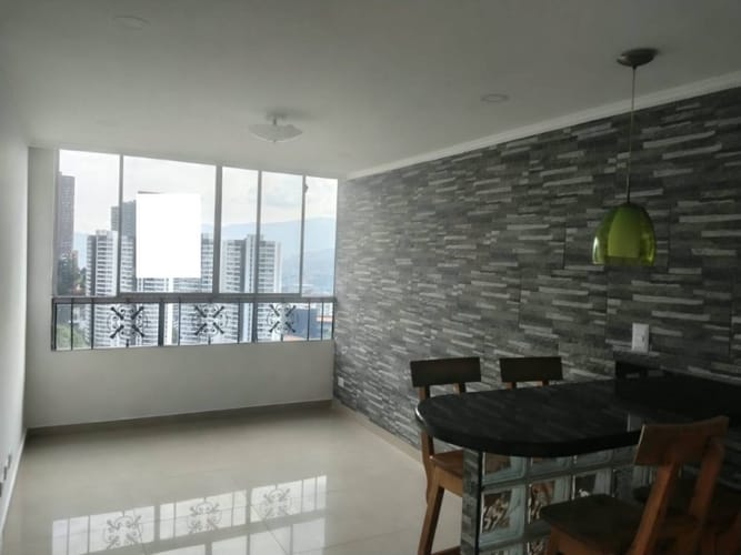 Apartamento de 2 alcobas en venta en Santo Domingo Savio No.2, Medellín, 41 m² · foto 2 de 16