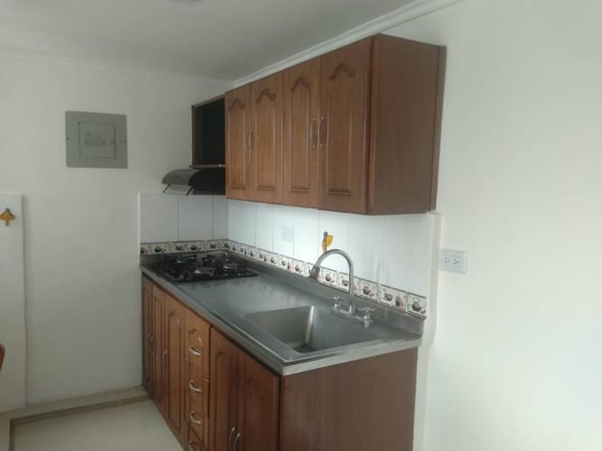 Apartamento de 2 alcobas en venta en Santo Domingo Savio No.2, Medellín, 41 m² · foto 6 de 16