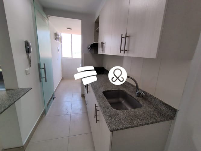 Apartamento de 3 alcobas en venta en Las Lomitas, Sabaneta, 74 m² · foto 5 de 17