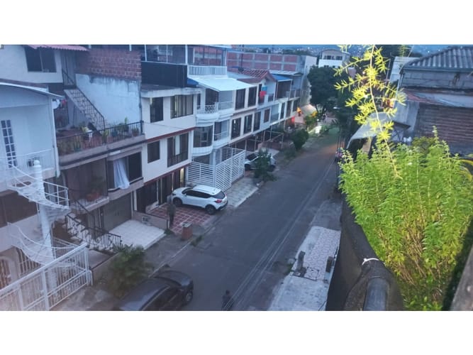 Casa de 6 alcobas en venta en Caney, Cali, 450 m² · foto 9 de 24