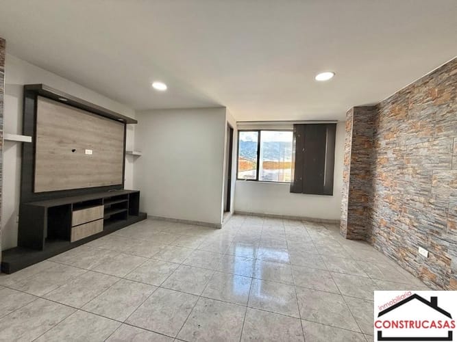 Apartamento de 3 alcobas en venta en Santa Maria No. 2, Itagüí, 75 m² · foto 3 de 12